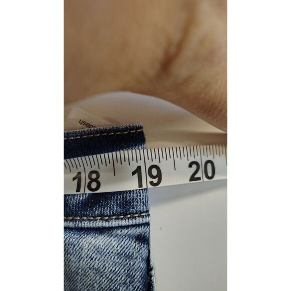 Maurices High Rise Boyfriend Dark Wash Distressed Denim Jeans 16 Long Women's - Picture 8 of 10